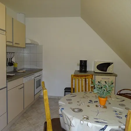 Appartement Ferienwohnung *